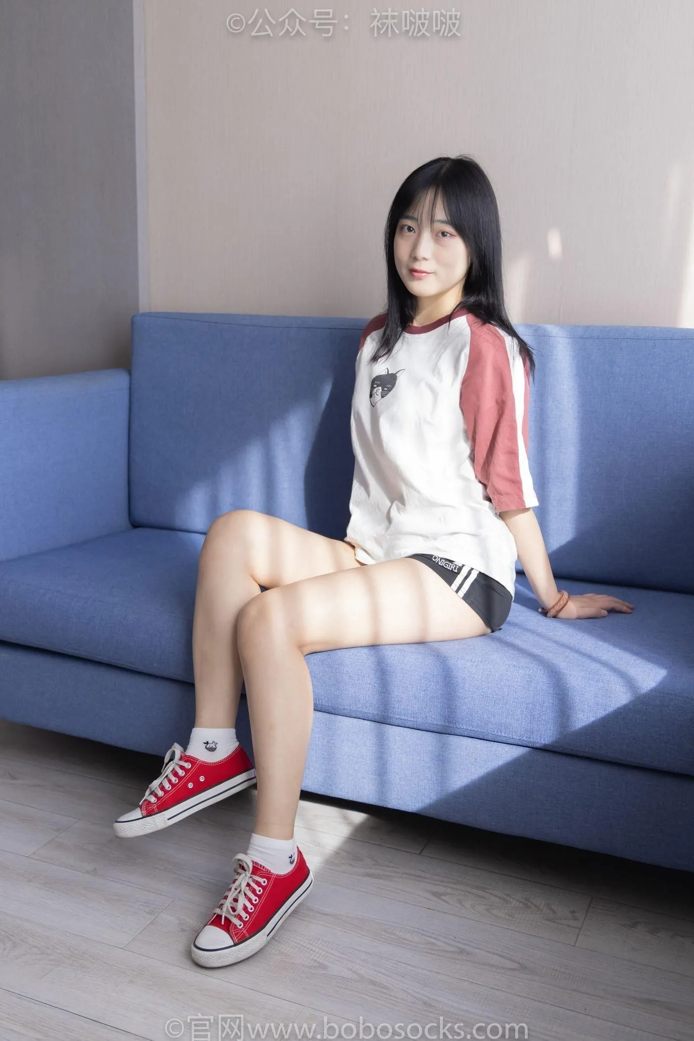 [BoBoSocks袜啵啵]NO.036 菠萝-帆布鞋、白棉袜、裸足 [138P]插图3
